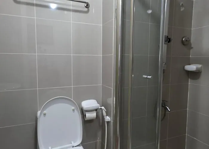 Grass 2 Bedroom Tower 2 7thf