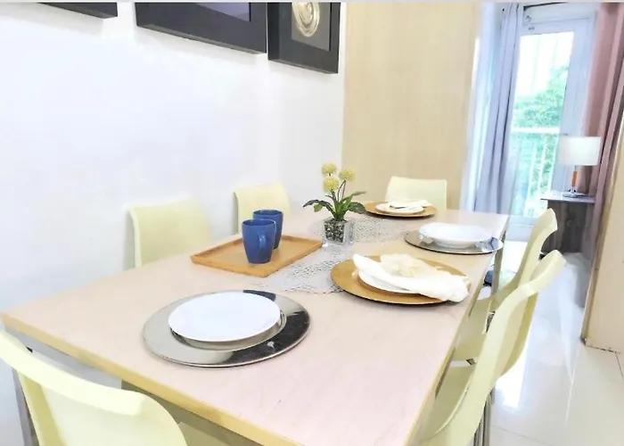 Grass 2 Bedroom Tower 2 7thf 4*