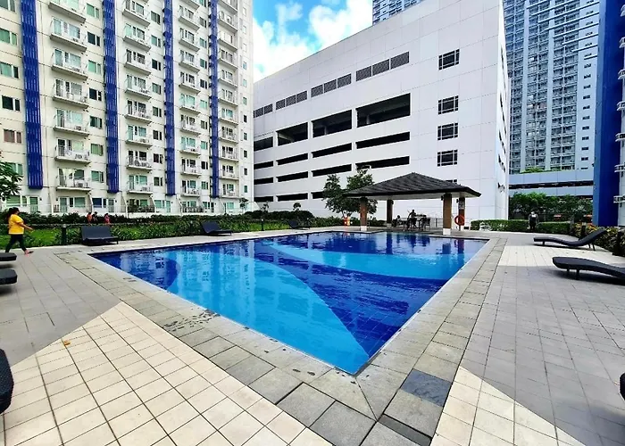 Grass 2 Bedroom Tower 2 7thf 4*