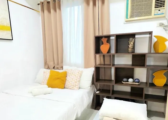 Grass 2 Bedroom Tower 2 7thf Manila