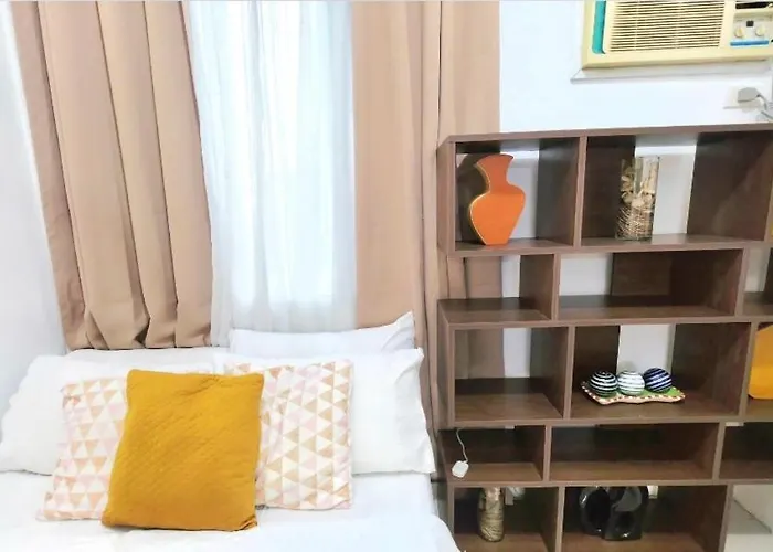 Grass 2 Bedroom Tower 2 7thf Manila